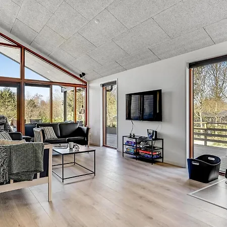 Amazing In With Kitchen Casa vacanze Glesborg