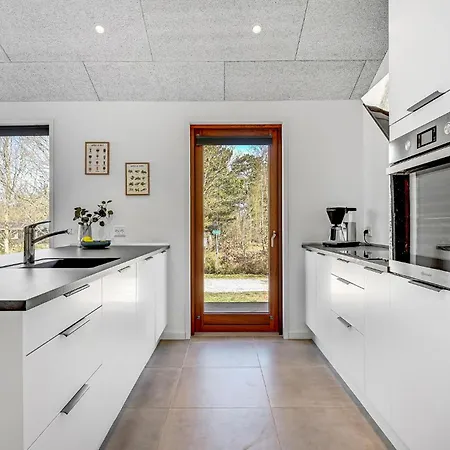 Amazing In With Kitchen