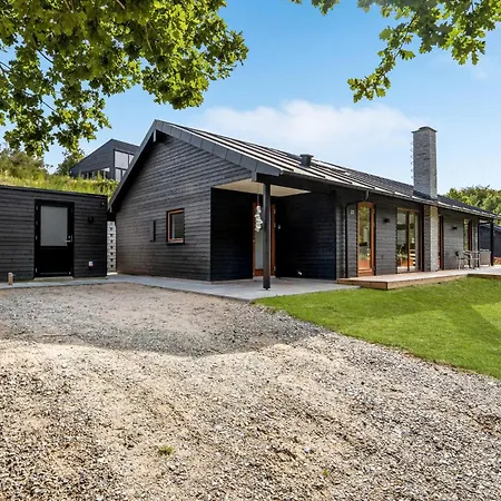 Prázdninový dům In With Sauna Glesborg