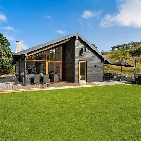 Amazing In With Kitchen *